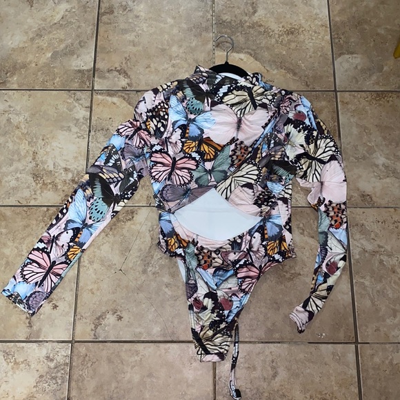 Missguided butterfly body suit - Picture 2 of 2